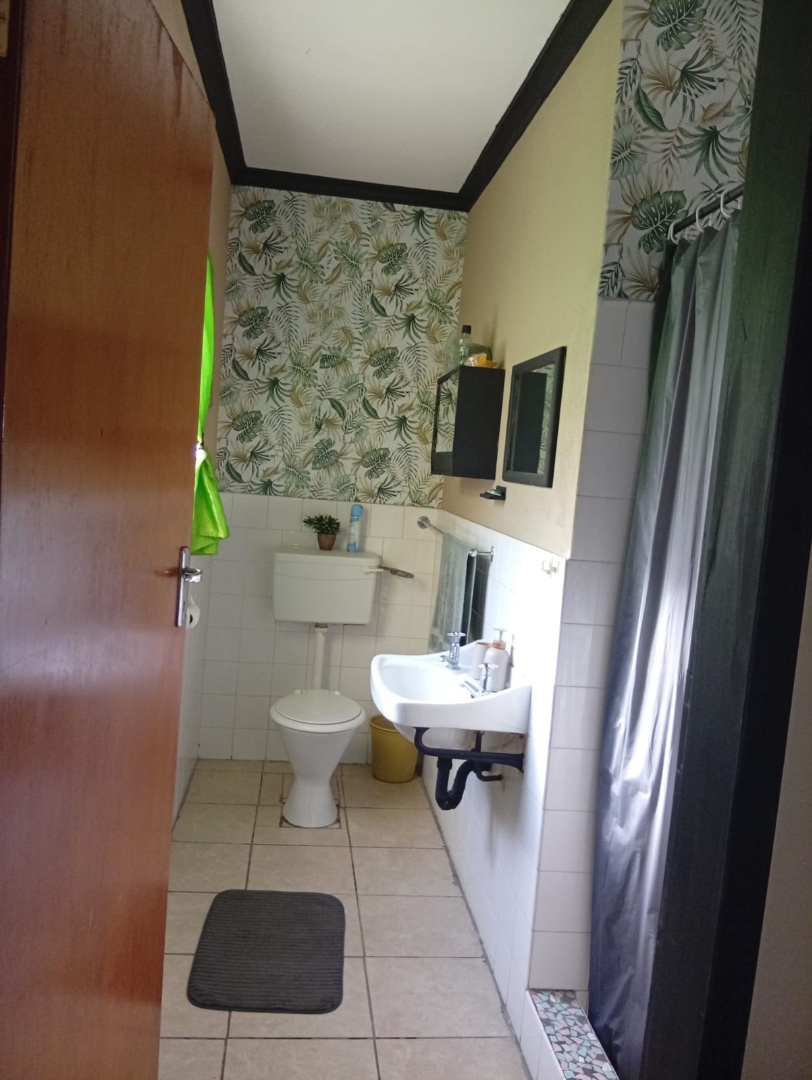 4 Bedroom Property for Sale in Sunridge Park Eastern Cape